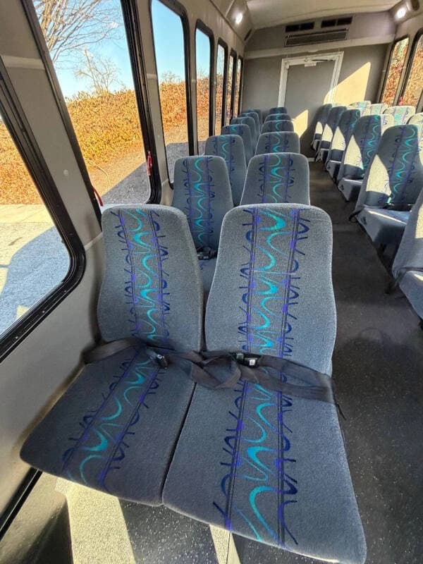 2021 Ford E-450 - Image 16