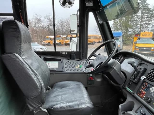 2014 Freightliner Thomas ADA - Image 20