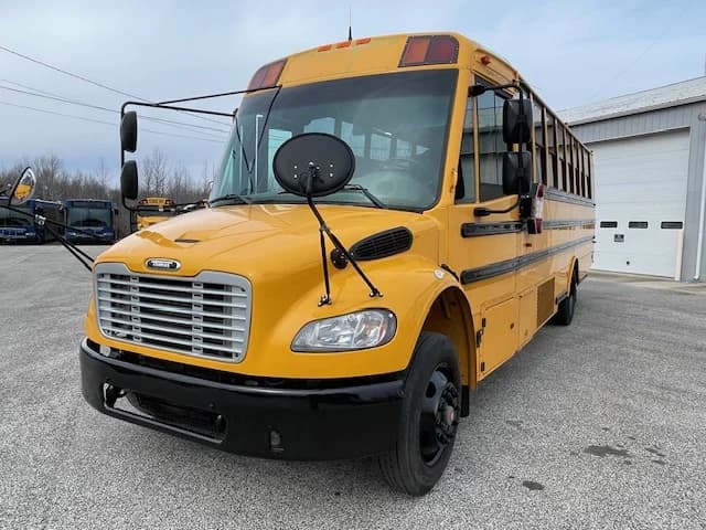 2014 Freightliner Thomas ADA - Image 22
