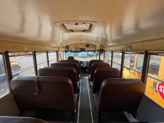 2013 International CE School Bus - Image 5