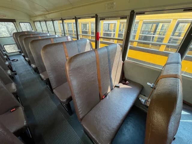 2014 International NJ Spec 54 School Bus - Image 4