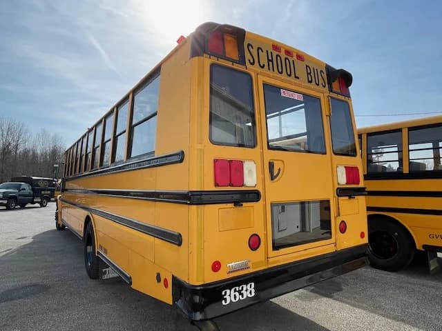 2011 Freightliner Thomas NJ Spec School Bus - Image 22
