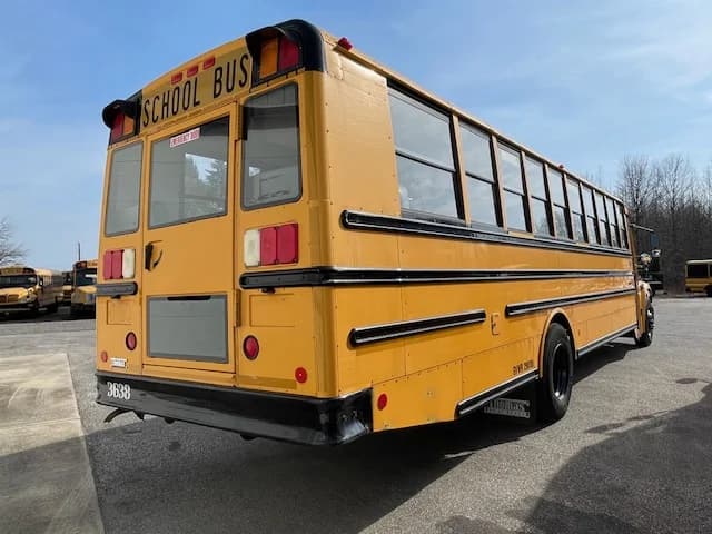 2011 Freightliner Thomas NJ Spec School Bus - Image 4