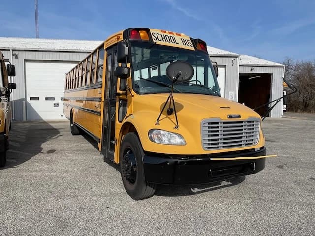 2011 Freightliner Thomas NJ Spec School Bus - Image 2