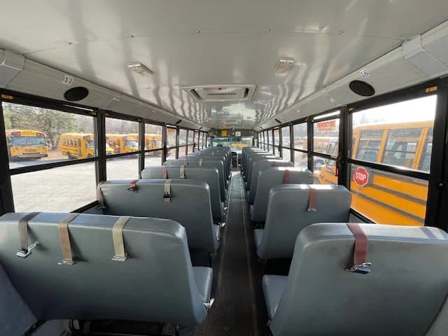 2011 Freightliner Thomas NJ Spec School Bus - Image 9