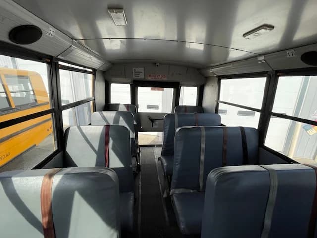 2011 Freightliner Thomas NJ Spec School Bus - Image 10