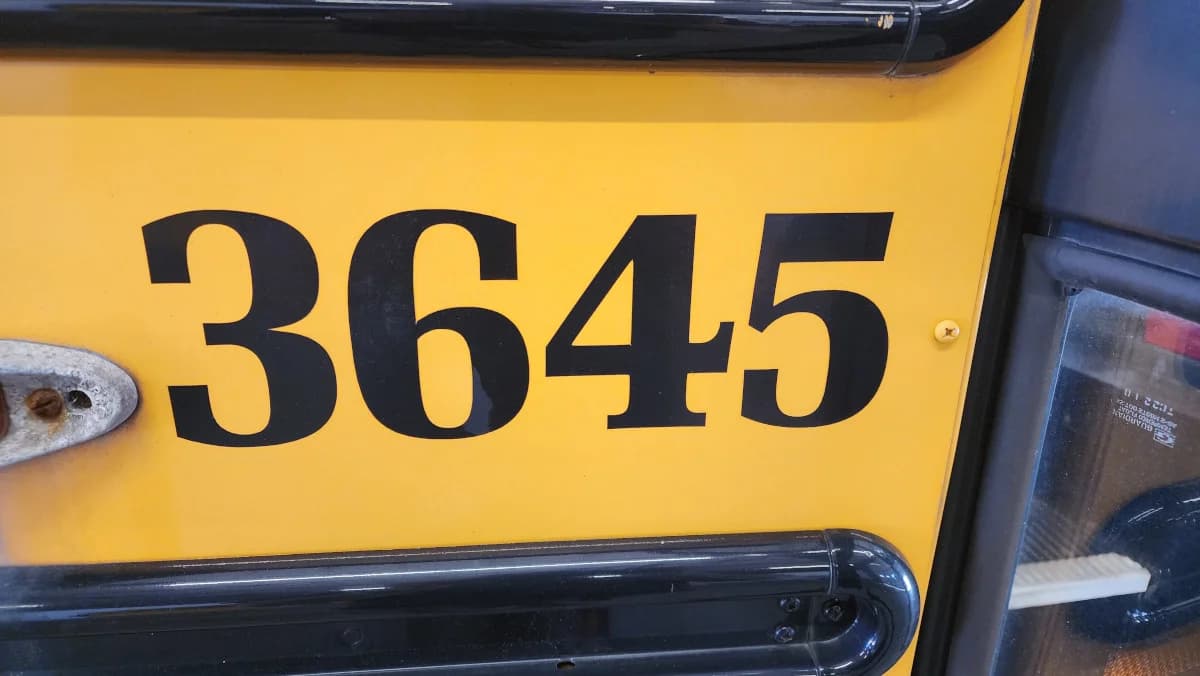 2011 Freightliner Thomas NJ 54 School Bus - Image 14
