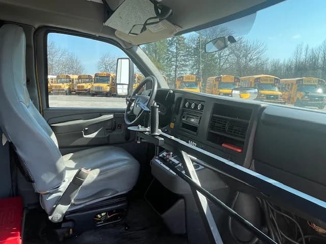 2013 Chevrolet 3500 Collins NJ Spec 24 Pass Mini School Bus - Image 6