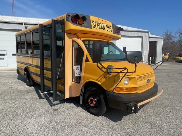 2013 Chevrolet 3500 Collins NJ Spec 24 Pass Mini School Bus - Image 16