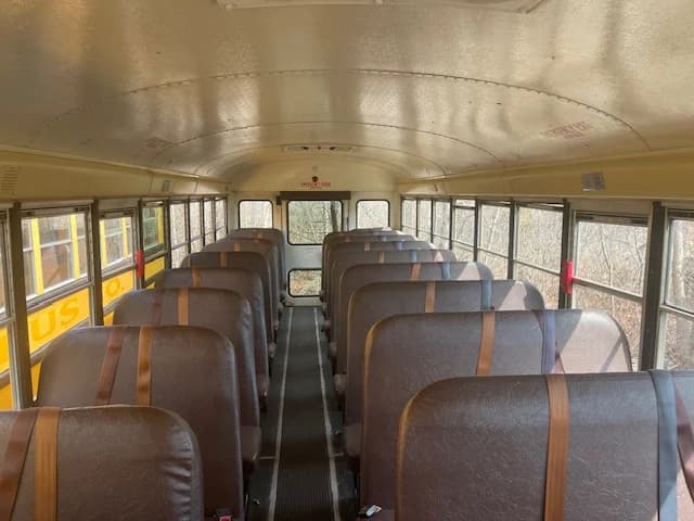 2013 International CE School Bus - Image 6