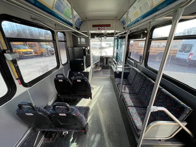 2008 Gillig Low Floor 28 FT Transit - Image 16