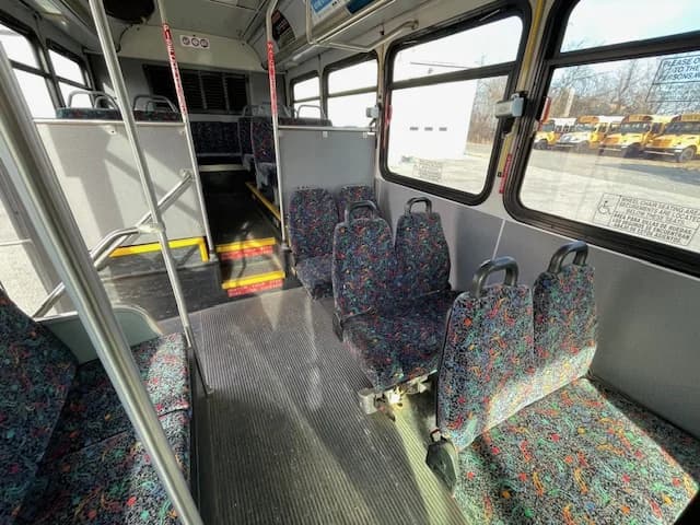 2008 Gillig Low Floor 28 FT Transit - Image 28