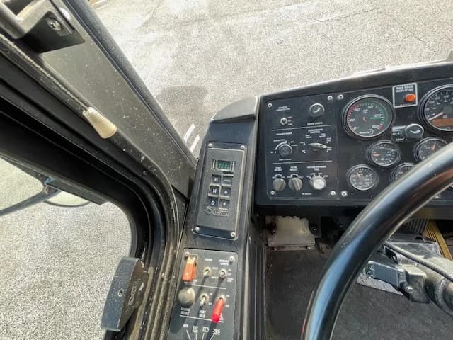 2008 Gillig Low Floor 28 FT Transit - Image 30