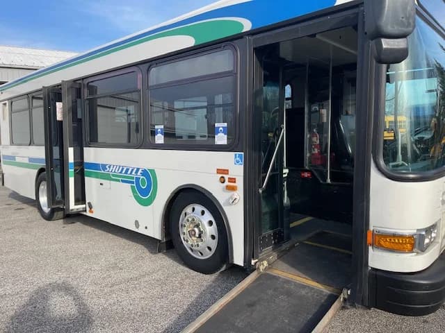 2008 Gillig Low Floor 28 FT Transit - Image 51
