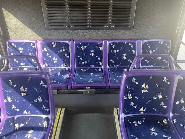 Low Floor Transit #50027 - Image 17