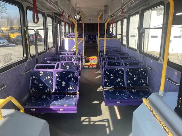 Low Floor Transit #50027 - Image 23