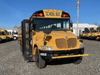 2013 International CE bus