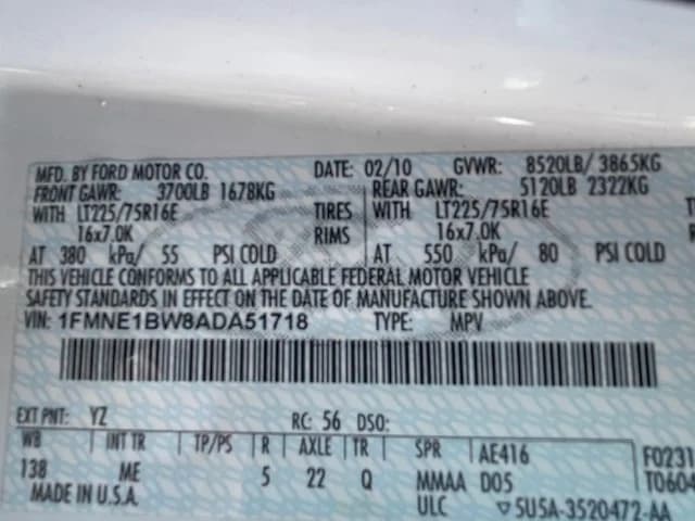 2010 Ford 9 Passenger School Van - Image 10