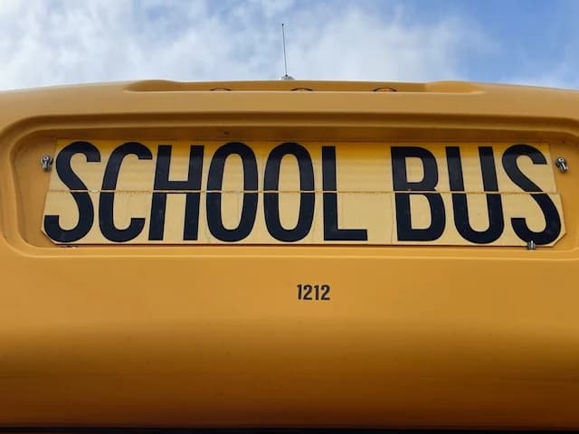 2012 Chevrolet Express Collins 30 Pass School Bus - Image 5