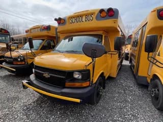 2012 Chevrolet Express bus