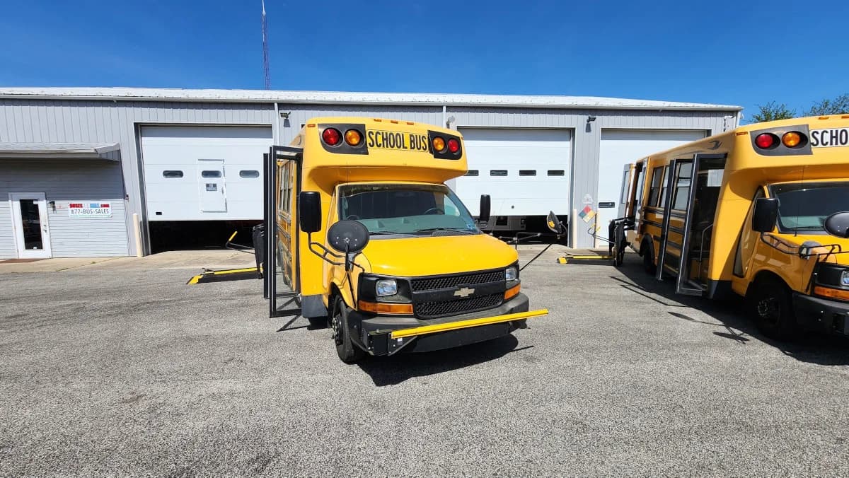 2012 Chevrolet Blue Bird ADA Mini Bus - Image 25