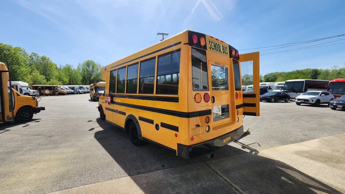 2012 Chevrolet Blue Bird ADA Mini Bus - Image 30