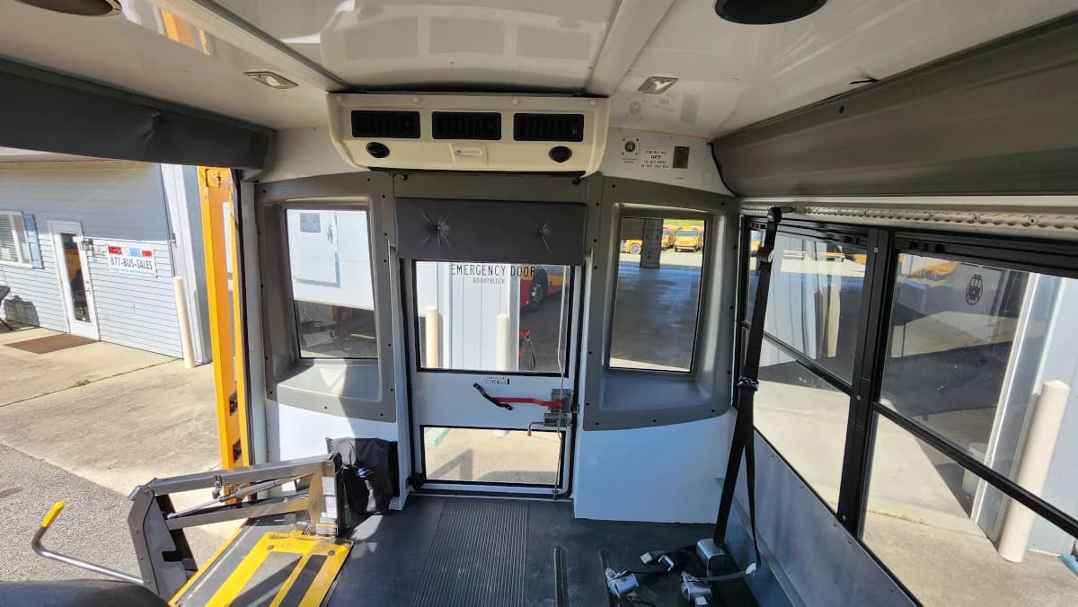 2012 Chevrolet Blue Bird ADA Mini Bus - Image 12