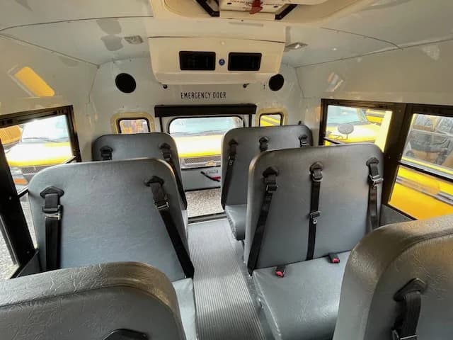 Express #50039 - Image 7