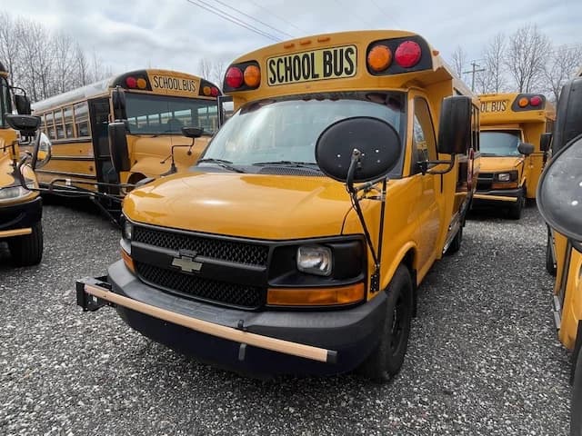2013 Chevrolet Blue Bird 20 Passenger - Image 1