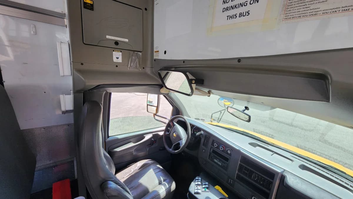 2013 Chevrolet Micro Bird ADA Access - Image 8