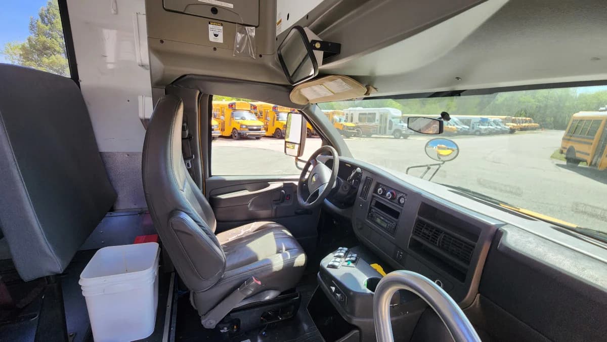 2013 Chevrolet Micro Bird ADA Access - Image 23