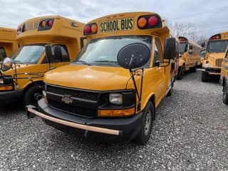 2014 Chevrolet Express bus