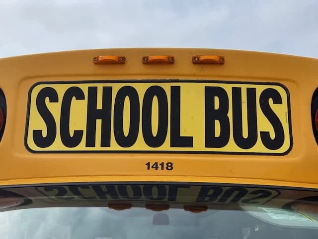 2014 Chevrolet Express Blue Bird 20 Passenger School Bus - Image 5