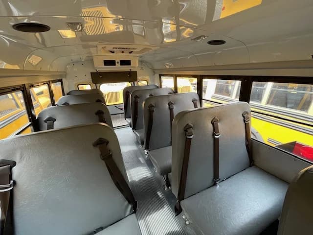 2014 Chevrolet Express Blue Bird 20 Passenger School Bus - Image 12