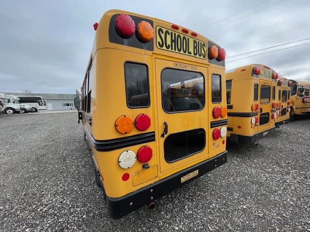 2014 Chevrolet Express Blue Bird 20 Passenger School Bus - Image 11