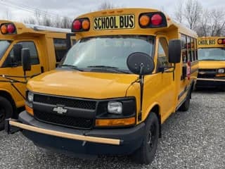 2014 Chevrolet Express bus