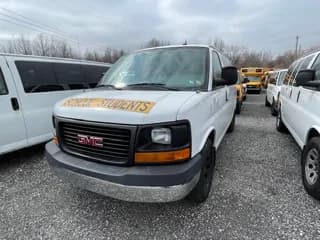 2014 GMC Savana 1500 LS bus