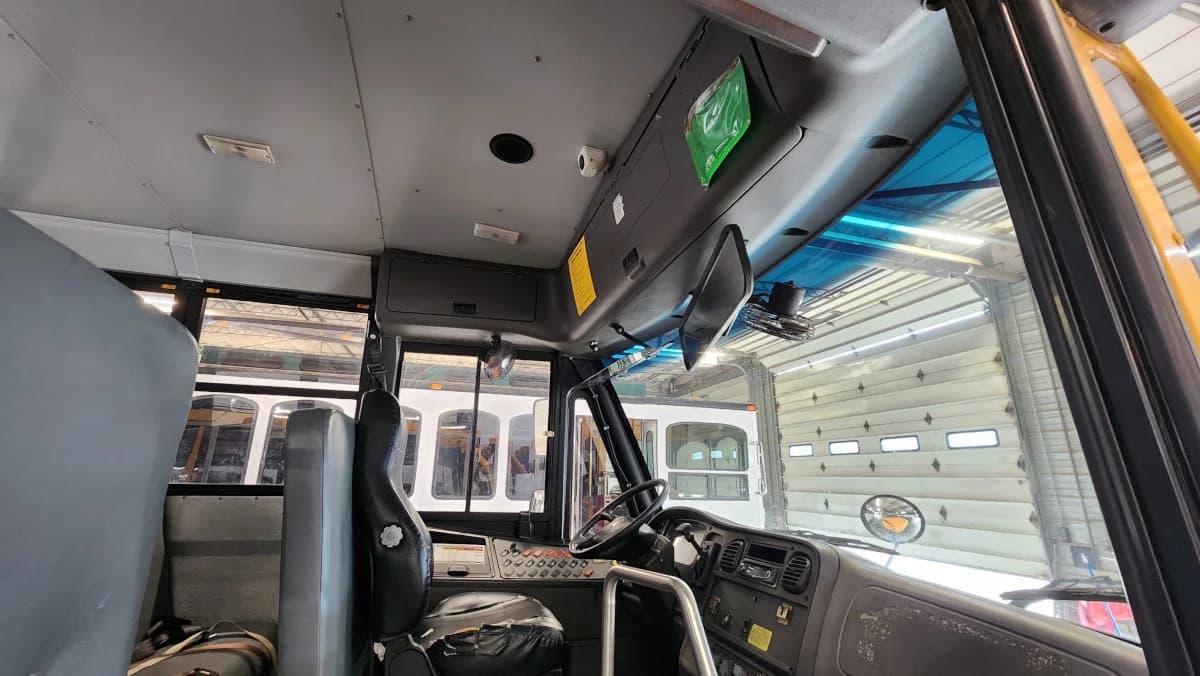 2011 Freightliner Thomas NJ 54 - Image 6