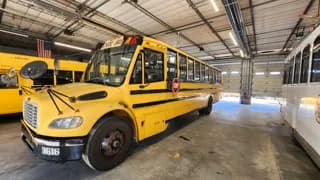 2011 Freightliner Saf-T-Liner C2 bus