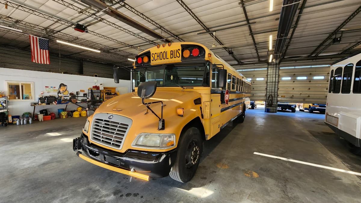 2012 Blue Bird Vision - Image 12