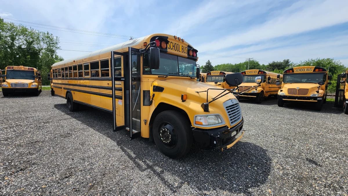 2012 Blue Bird Vision - Image 18