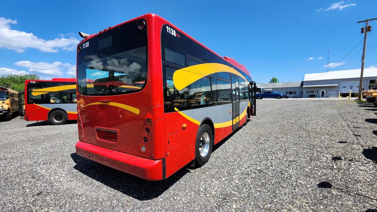 2009 Van Hool 30 Foot ADA Transit - Image 3