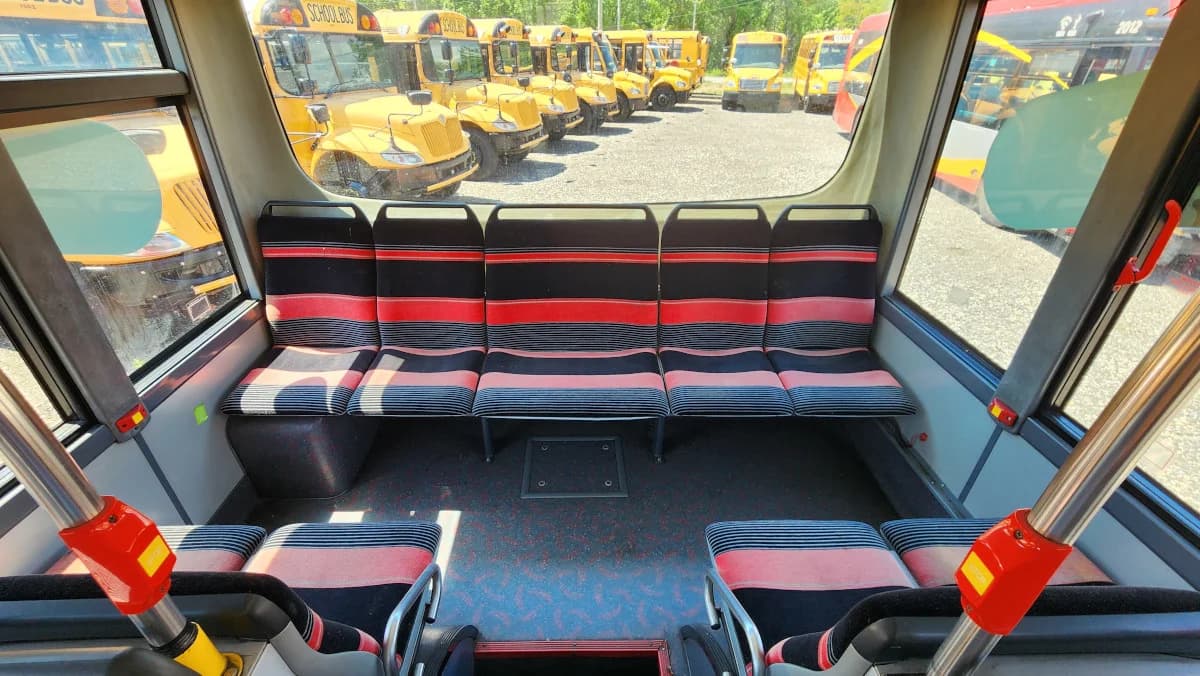 2009 Van Hool 30 Foot ADA Transit - Image 21