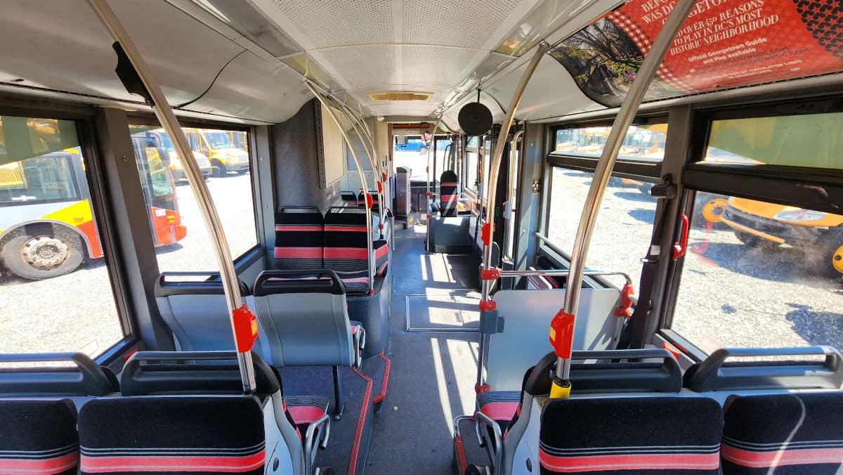 2009 Van Hool 30 Foot ADA Transit - Image 22