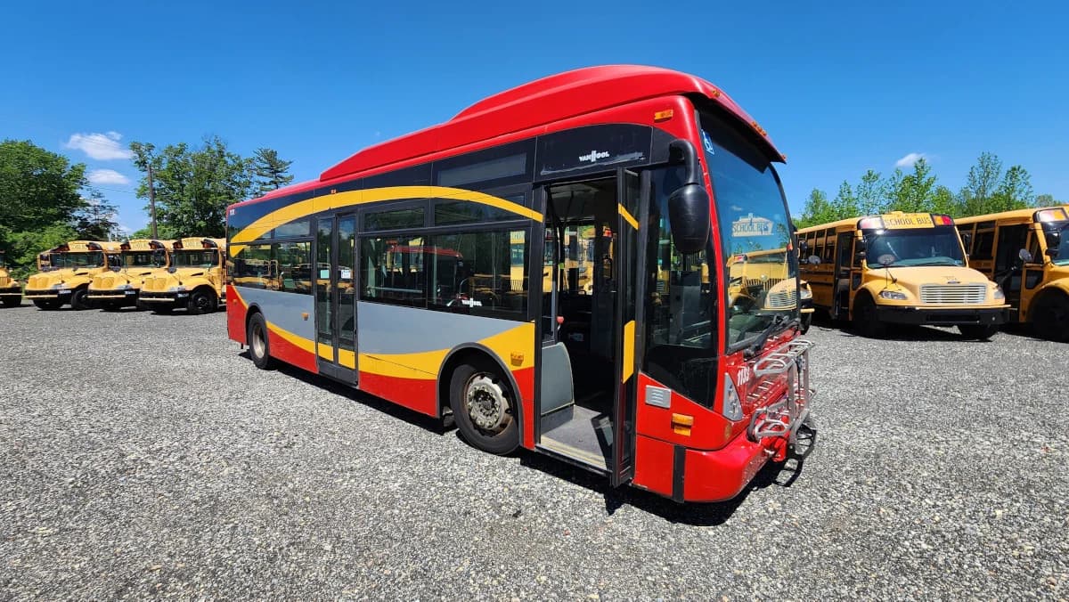 2009 Van Hool 30 Foot ADA Transit - Image 2