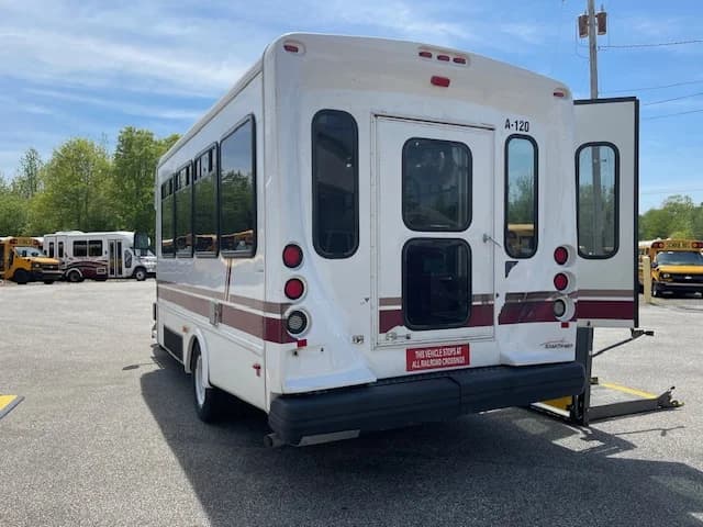 2018 Ford E-450 ADA Non-CDL Shuttle - Image 35
