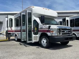 2018 Ford E-450 bus
