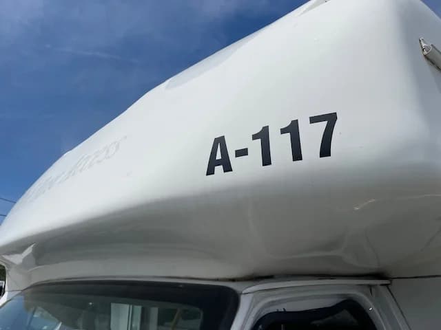2018 FORD E-450 Startrans ADA Shuttle - Image 36