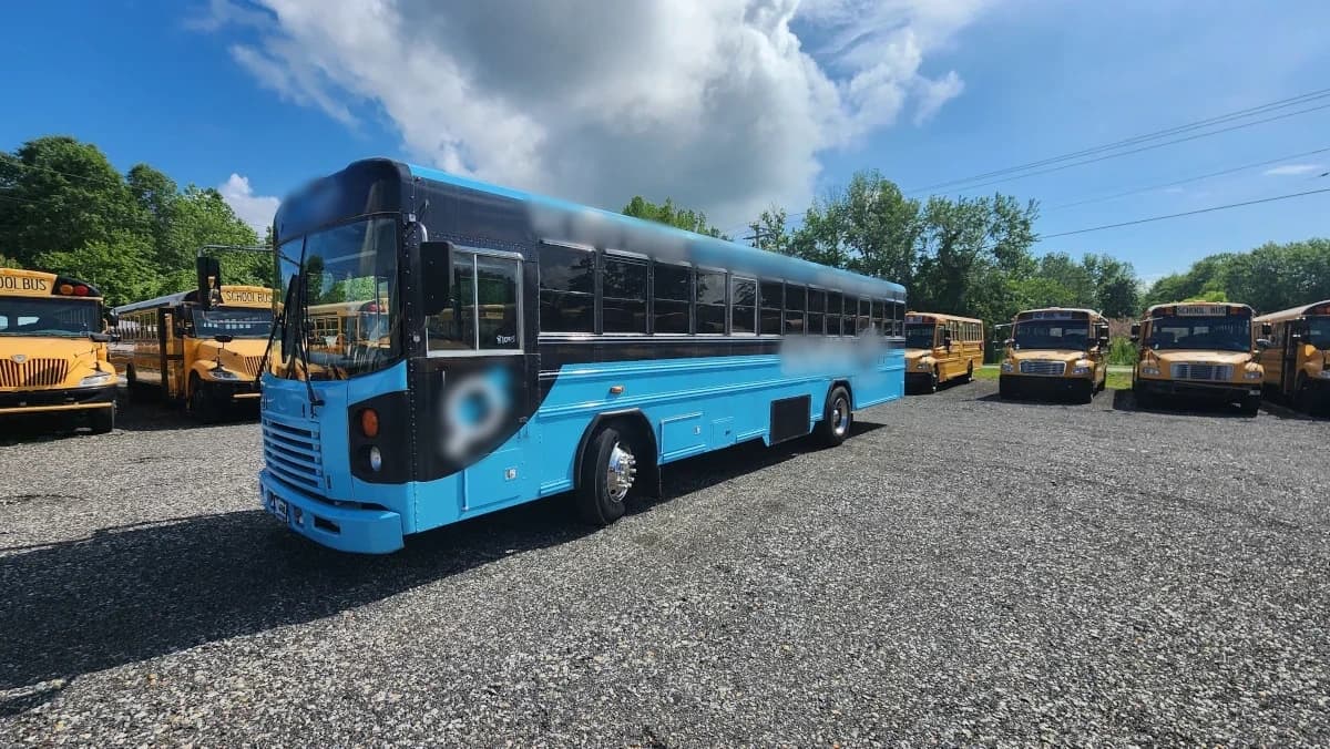 2011 Blue Bird FE Flat Nose Activity Bus - Image 24