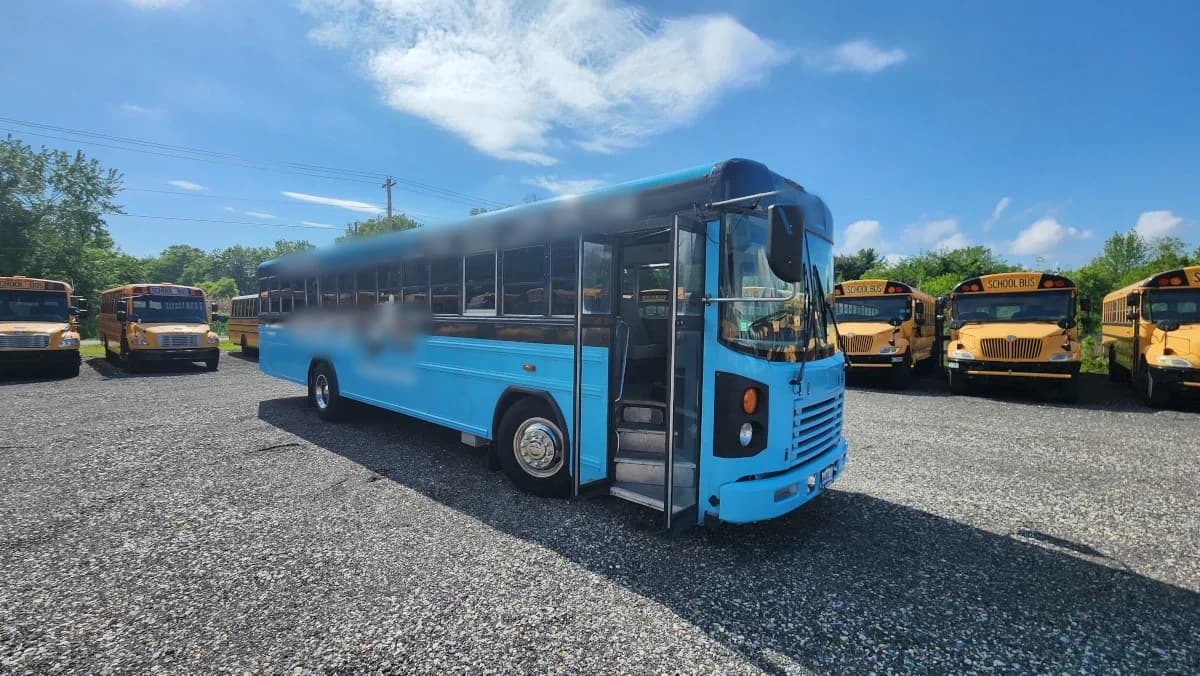 2011 Blue Bird FE Flat Nose Activity Bus - Image 27